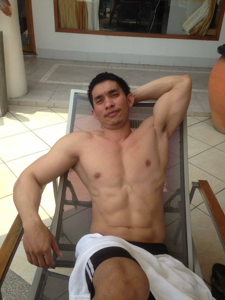 เอนตัวมากกว่านี้ 2,166