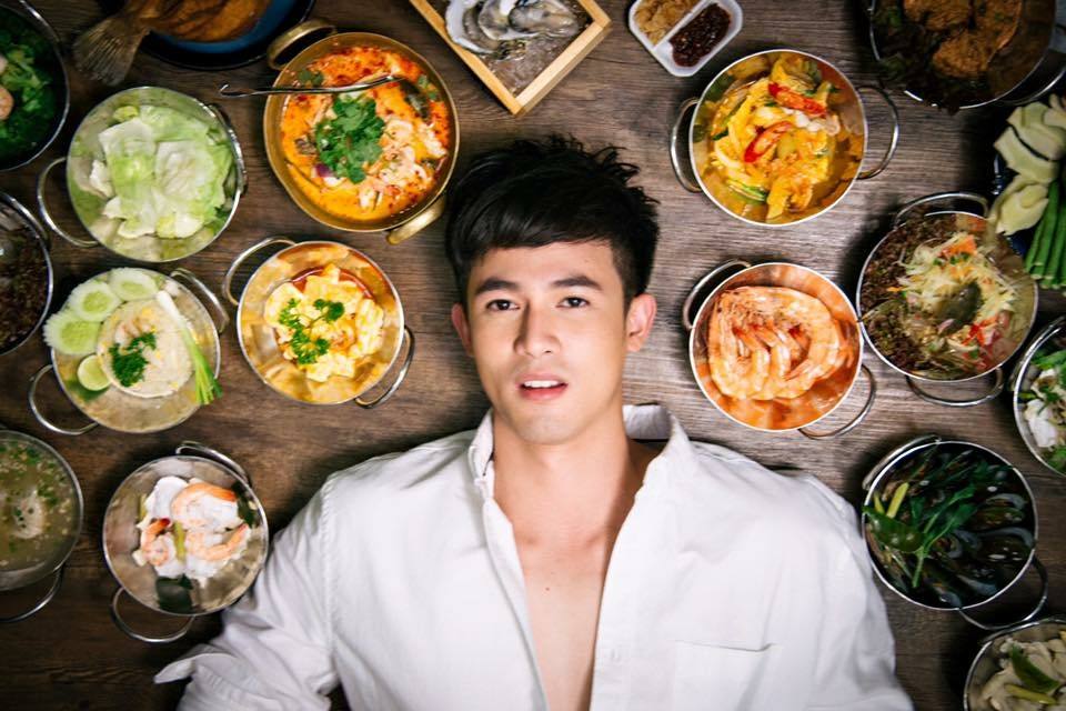 เอนตัวมากกว่านี้ 2,166