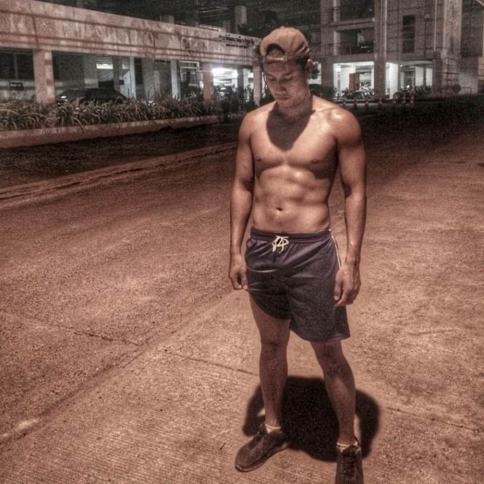 ยืนตรงไม่ได้แล้วค่ะที่รัก 2,167