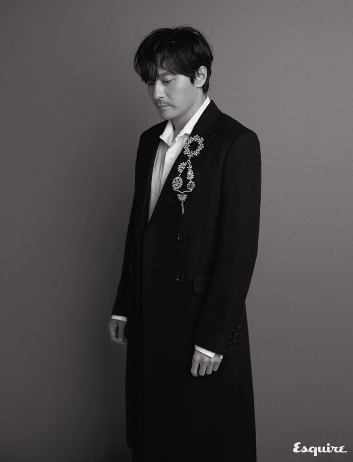 Jang Dong Gun @ Esquire Korea October 2017