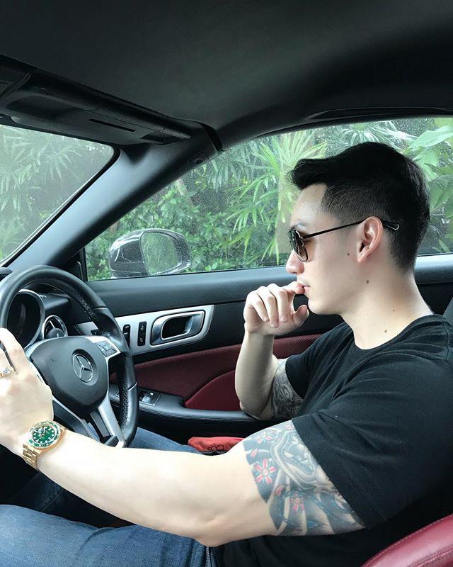 น่ารักเซ็กซี่ขี้เล่น