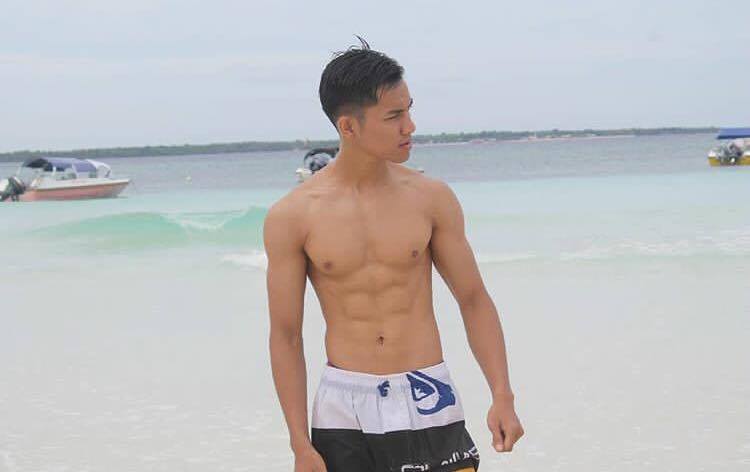 หนุ่มเข้มหล่อบ้านๆ แสบทรวง 039