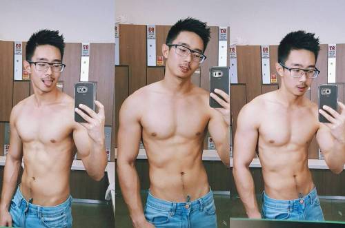 ถอดโชว์เรือนร่าง 1820