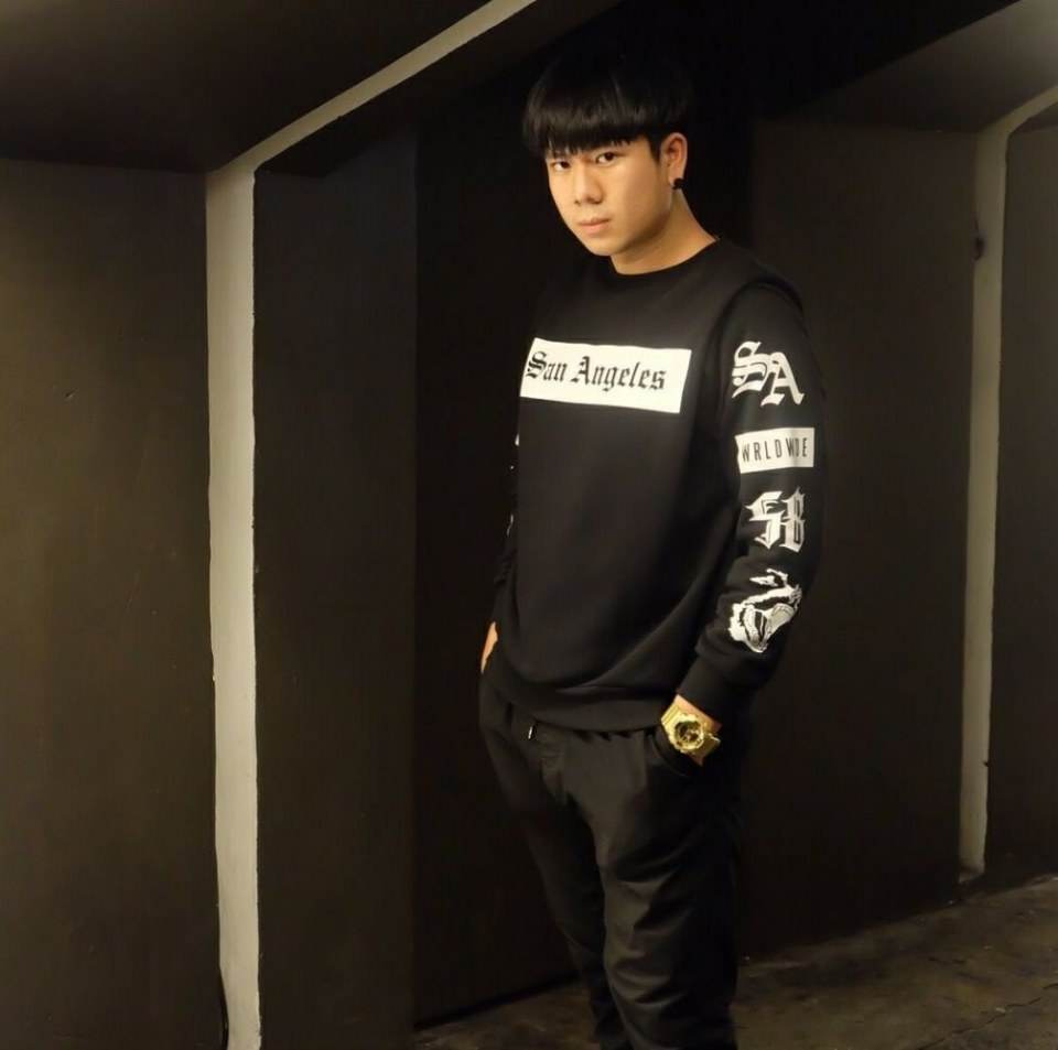 หมดไปอีกหนึ่งโฟลเดอร์ 2,220