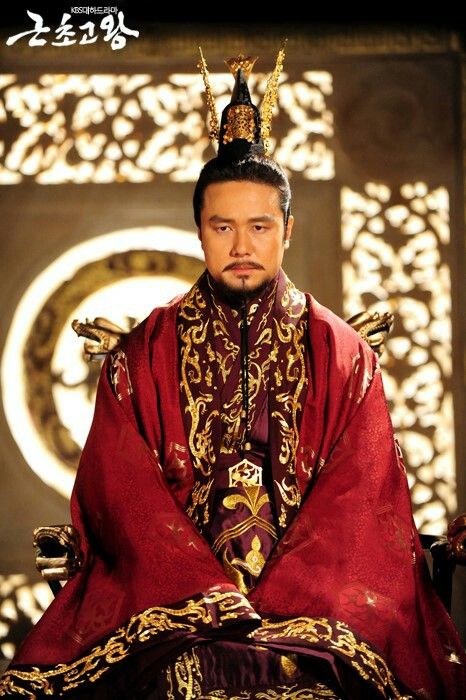 พระเจ้าอึยจา (อังกฤษ: Uija of Baekje) กษัตริย์องค์ที่ 31 และองค์สุดท้ายแห่ง อาณาจักรแพกเจ