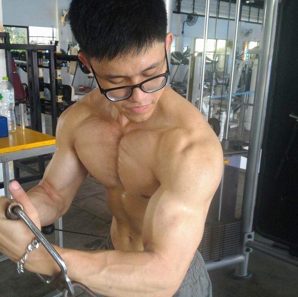 แขนจะแตกแล้วค่ะที่รักขา 2,287