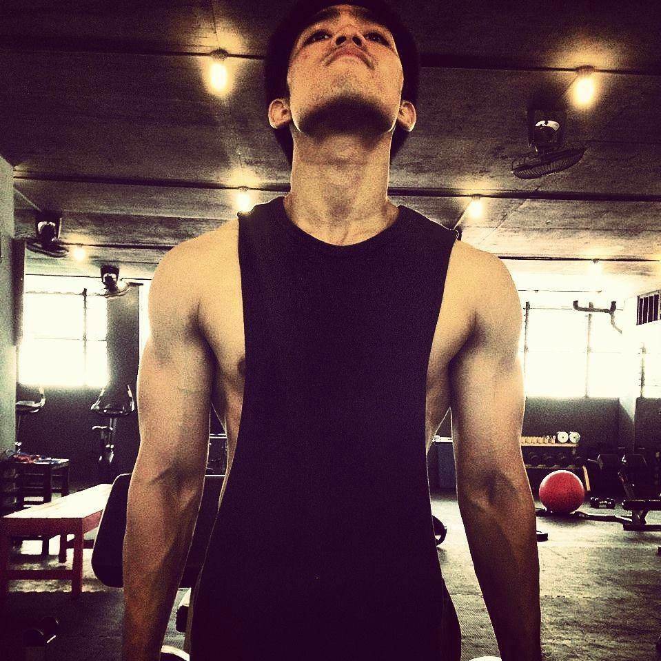 เชิดหน้าขึ้นอีกค่ะ 2,306