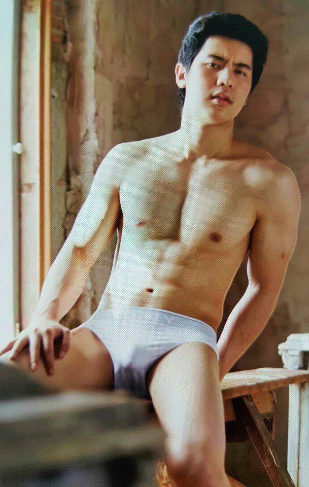 เชิดหน้าขึ้นอีกค่ะ 2,306