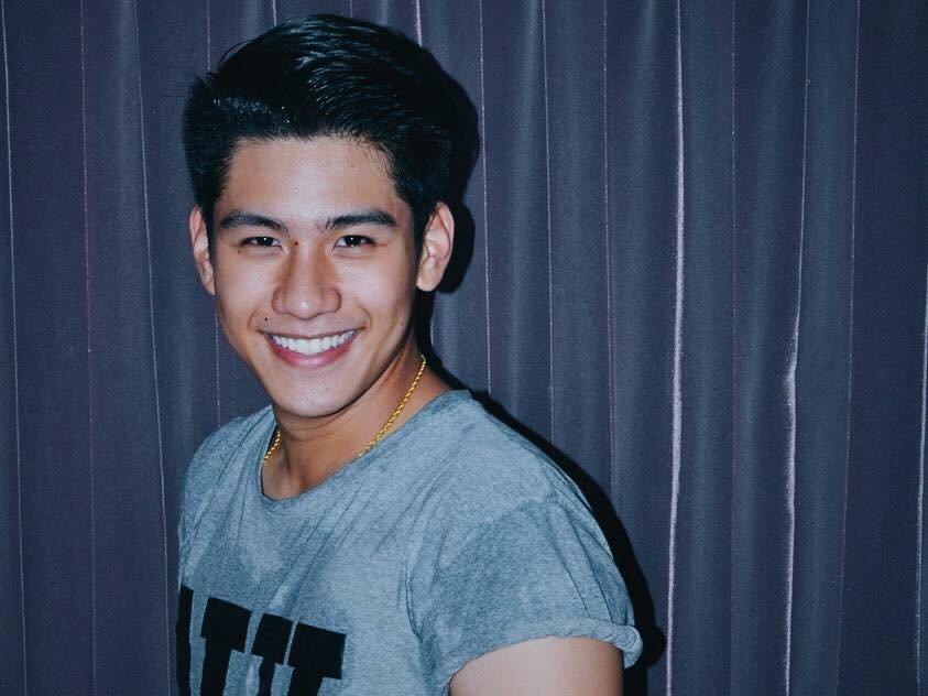 กรุบกริบ ครองโลก 2,317