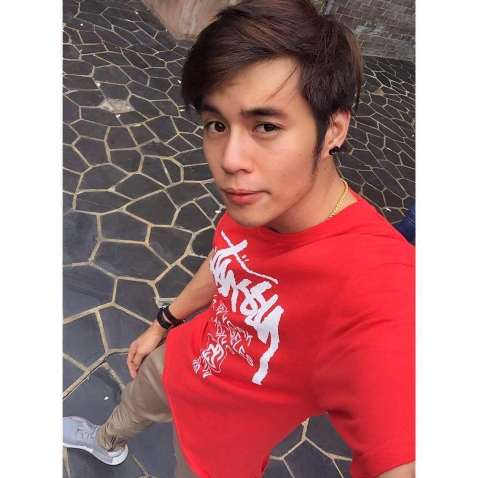 อาภรณ์แดงแรงฤทธิ์พิชิตอิฉัน 2,360