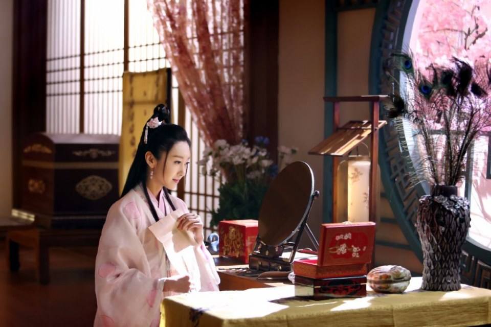 ละคร Hua Xie Hua Fei Hua Man Tian 《花谢花飞花满天》 2017 6