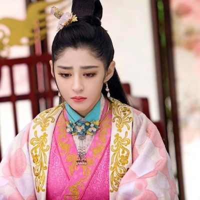 ละคร Hua Xie Hua Fei Hua Man Tian 《花谢花飞花满天》 2017 8