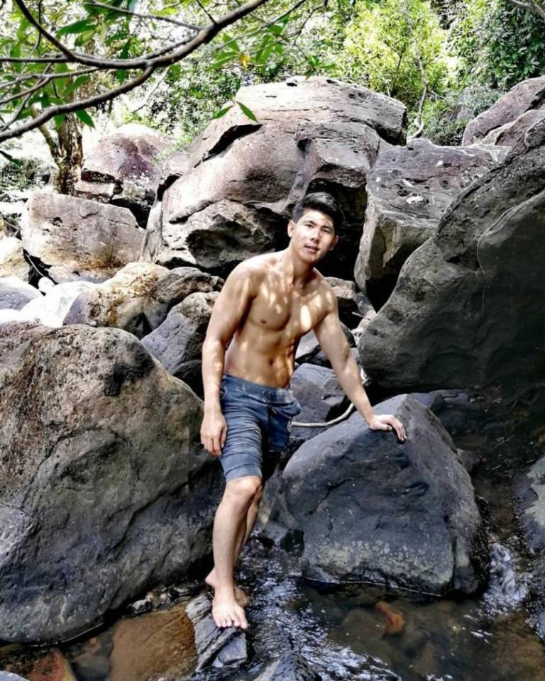 กล้ามน่ากัดมากสามี