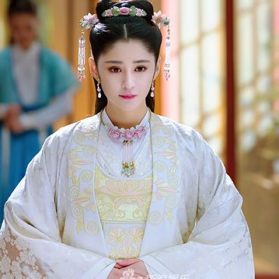 ละคร Hua Xie Hua Fei Hua Man Tian 《花谢花飞花满天》 2017 12