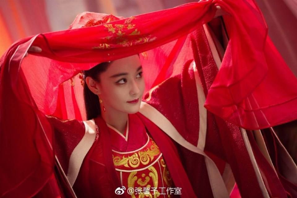 ละคร Hua Xie Hua Fei Hua Man Tian 《花谢花飞花满天》 2017 16