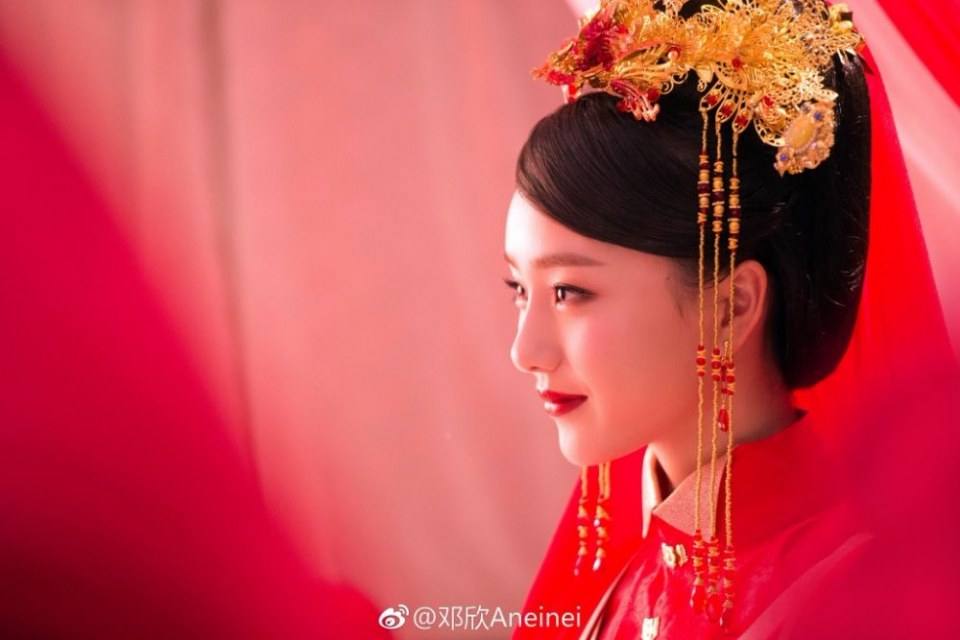 ละคร Hua Xie Hua Fei Hua Man Tian 《花谢花飞花满天》 2017 23
