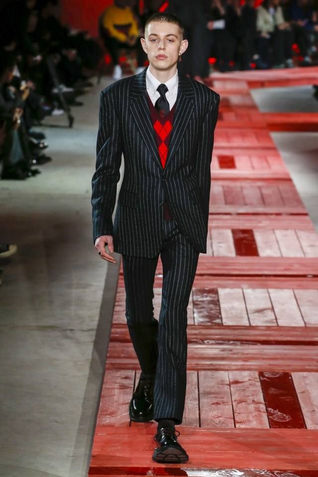 Alexander McQueen FALL 2018 MENSWEAR