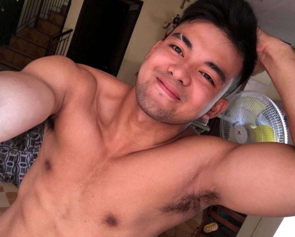 เลียกันม่ะ