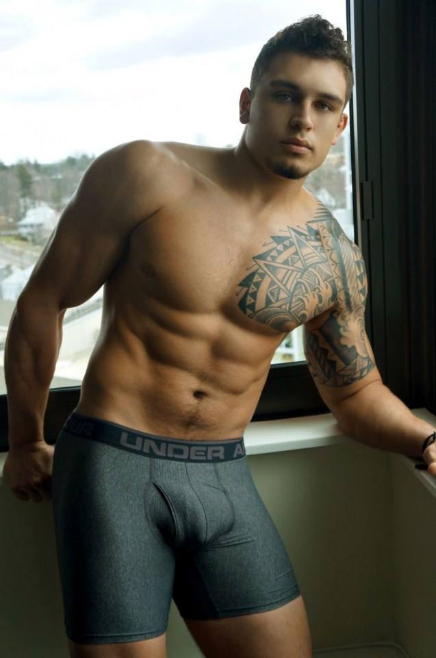 Hot guy in underwear 311