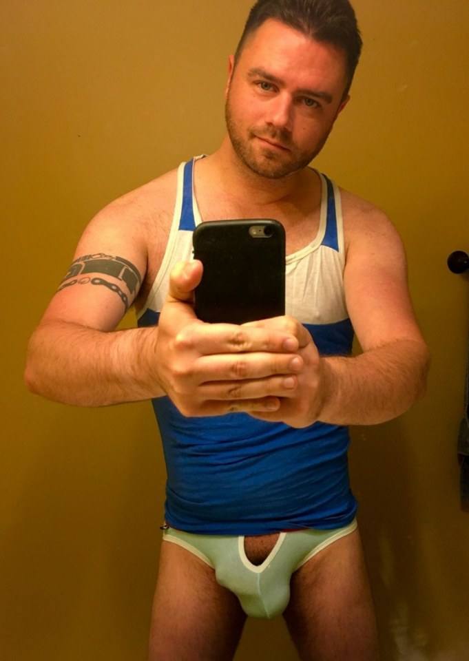 Hot guy in underwear 318