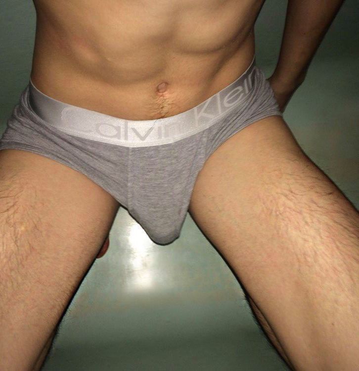 Hot guy in underwear 319