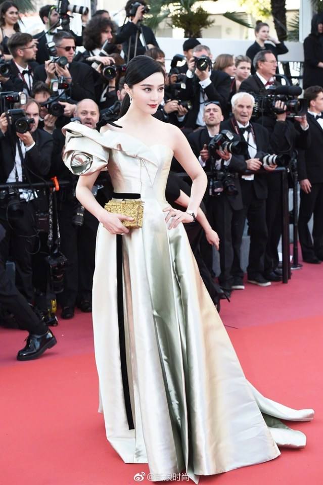Fan Bingbing ราชินีกุหลาบมาแล้ว!!! สวย เป๊ะ ปัง สุดๆ  Day2 @Cannes Film Festival 2018