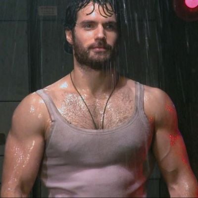 Henry cavill ‏2