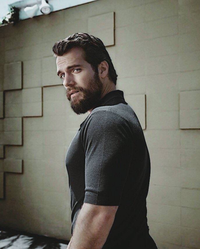 Henry cavill ‏2