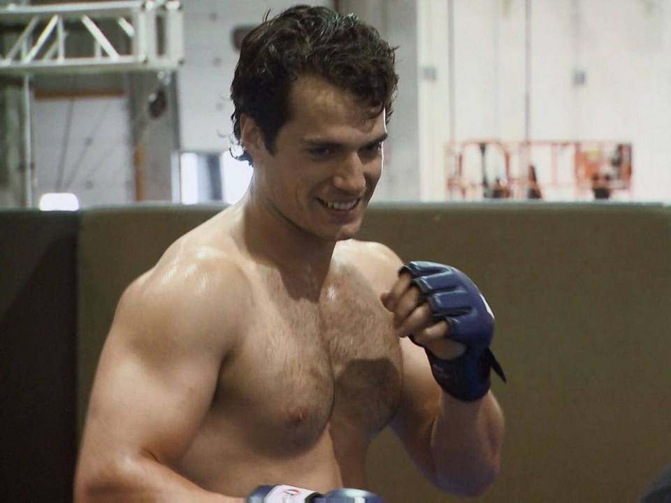 Henry cavill ‏2