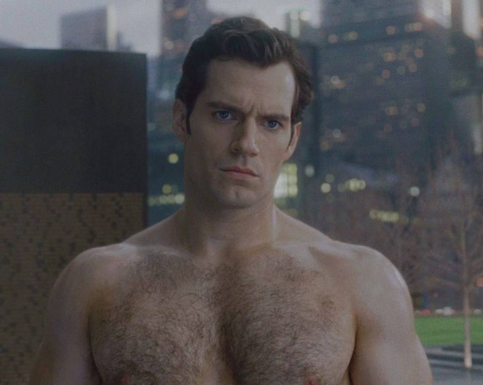 Henry cavill ‏2