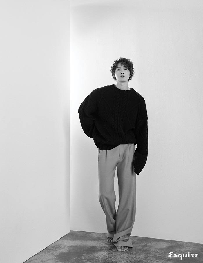 Song Joong Ki @ Esquire korea September 2018