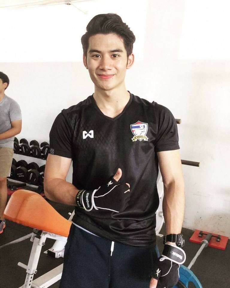 รวมหล่อน่ารักจนแทบทนไม่ไหว 2,973