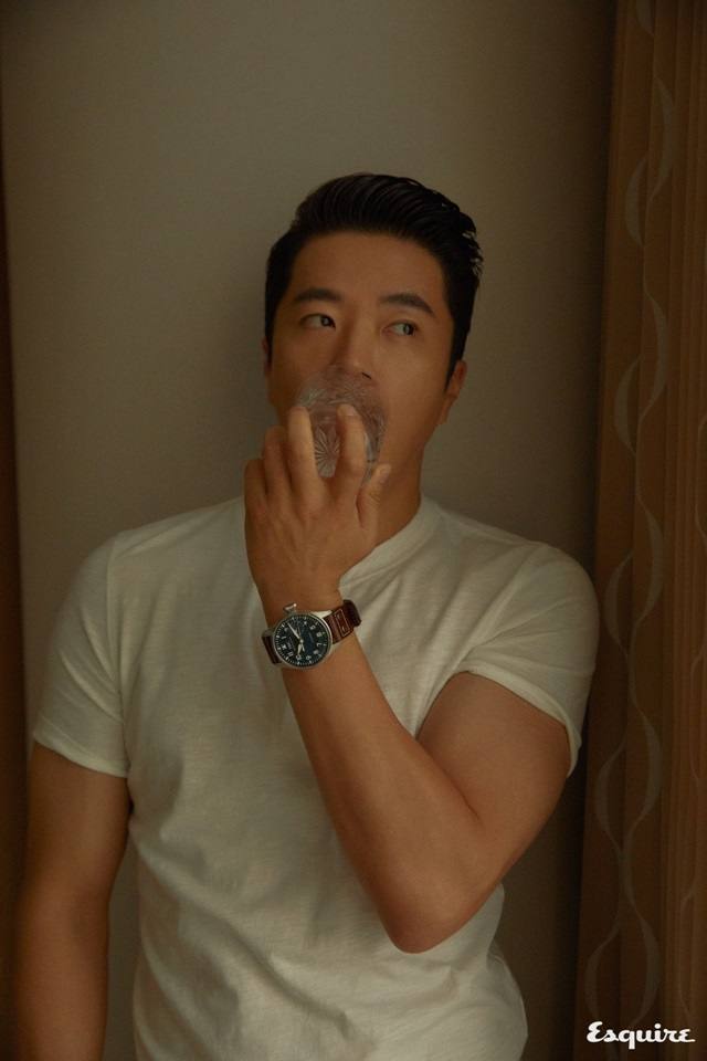 Kwon Sang Woo @ Esquire Korea August 2018