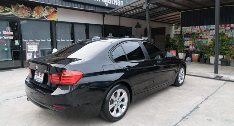 BMW 320i