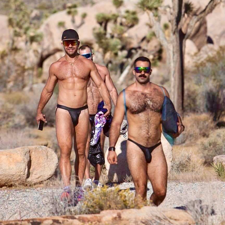 Sexy nudity gay guys 3