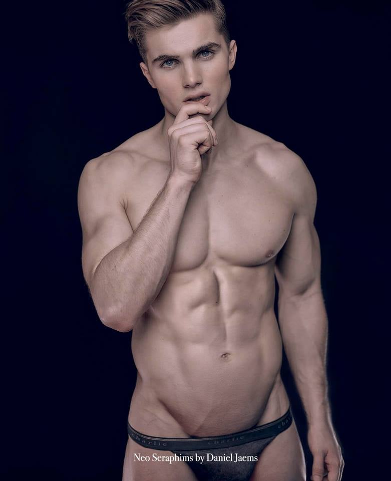 Daniel Jaems 2