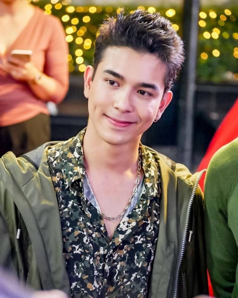 หล่อจัดรัสเซีย