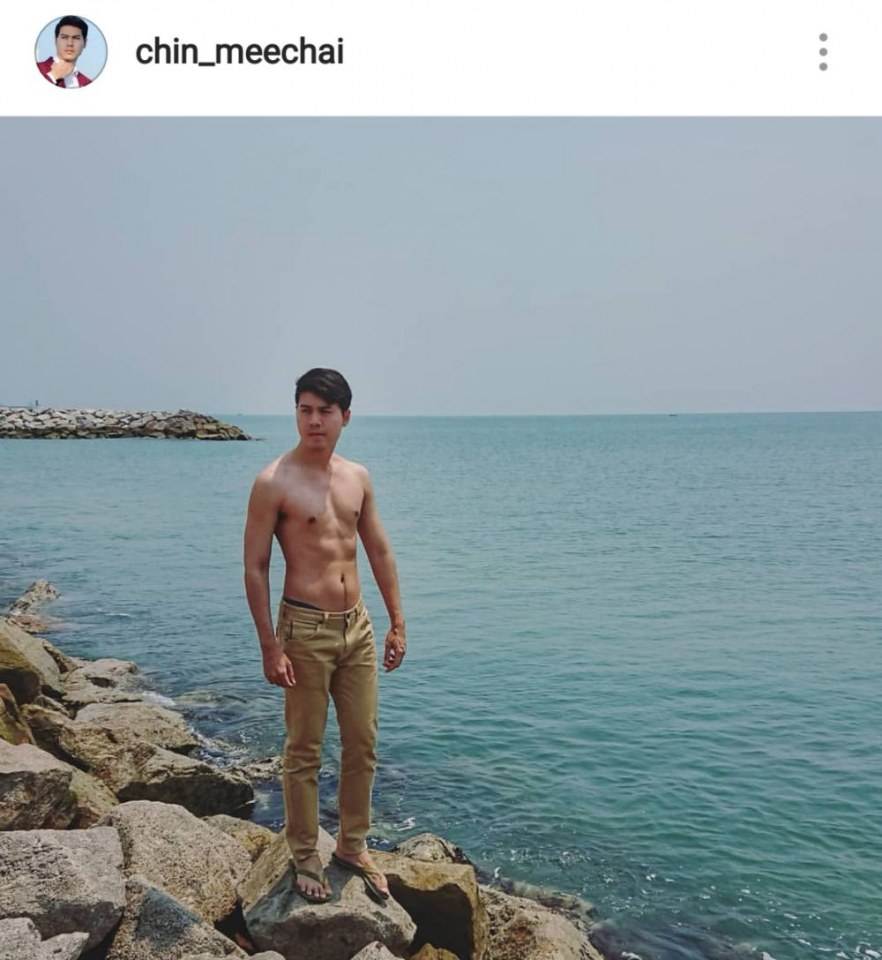 อันดับ 7 ชิน @chin_meechai สูงยาว เข่าดี หุ่นคลีน เจ๊เห็นแล้วจุก ยาวแค่ไหนถามใจเธอดู