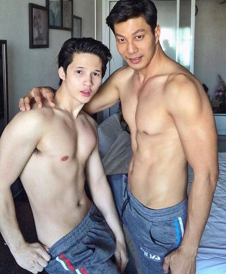 Sexy nudity gay guys 24