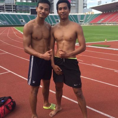 สองหนุ่มสองไมค์  3,613