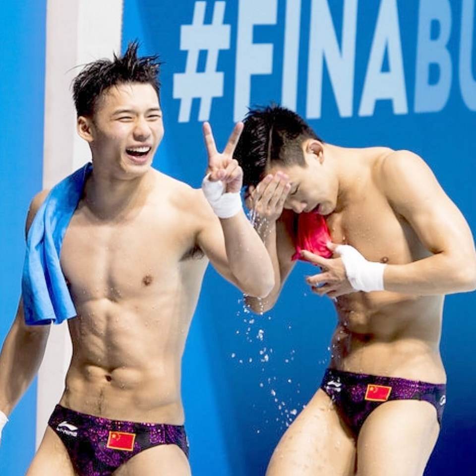 เฉิน อ้ายเซิน นักกระโดดน้ำสุดแซ่บชาวจีน