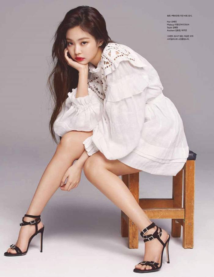 (Black Pink) Jennie @ Cosmopolitan Korea March 2019