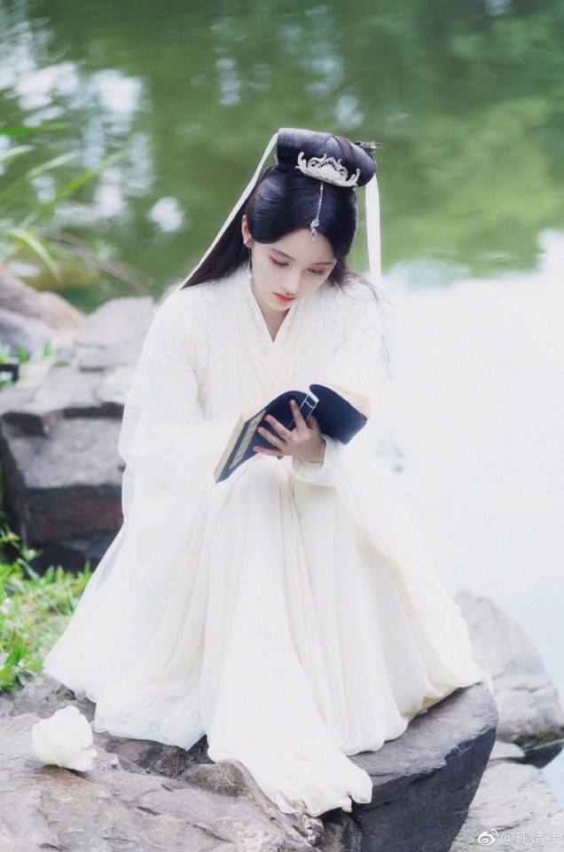 ละคร นางพญางูขาว 2018 เวอร์ชั่น จวีจิ้งอี SNH48-鞠婧祎 Legend of White Snake《新白娘子传奇》2018