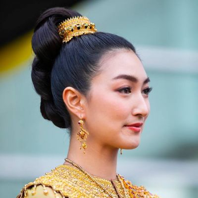 THAI ANCIENT COSTUME THAI TRADITIONAL DRESS THAILAND 