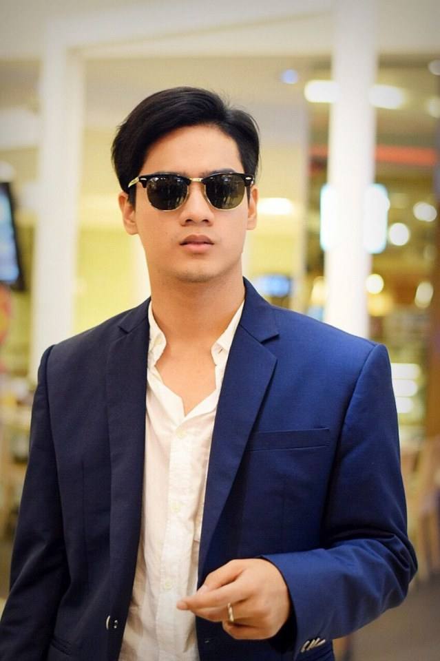 หล่อชวนฝัน