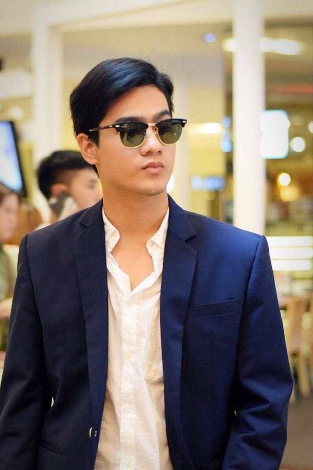 หล่อชวนฝัน