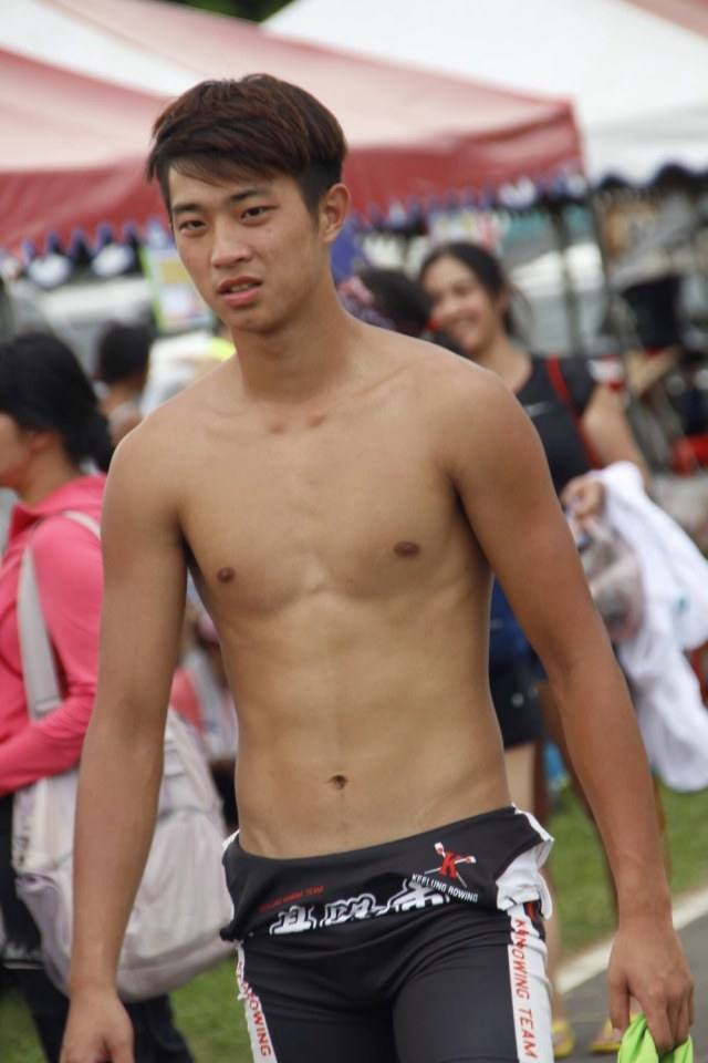 กลมกล่อม  หล่อมองเพลิน  4,462