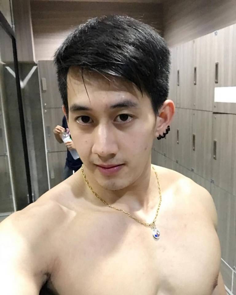 กลมกล่อม  หล่อมองเพลิน  4,468