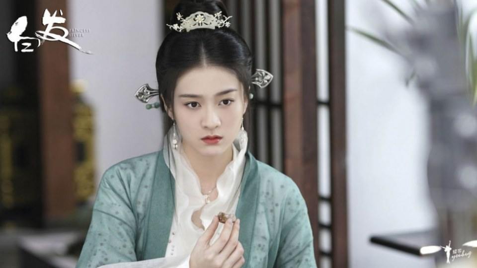 ละคร องค์หญิงผมขาว Princess Silver 《白发》 2018 2