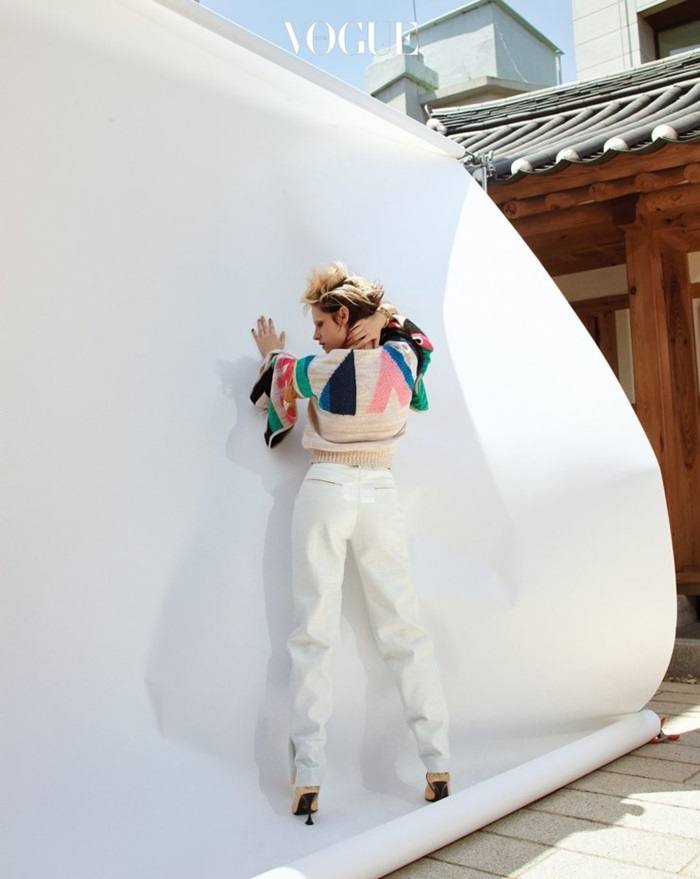 Kristen Stewart @ Vogue Korea July 2019